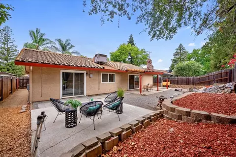 237 Evelyn Way, Folsom, CA 95630 photo 31