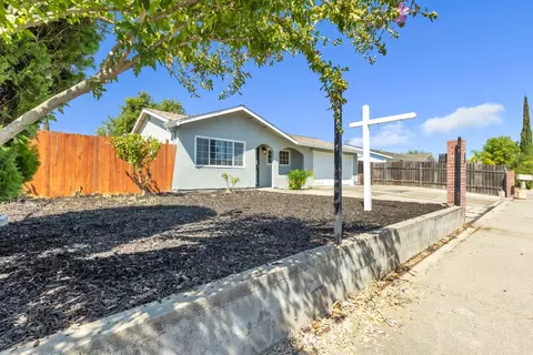 8141 Schoonover St, Elverta, CA 95626 photo 2