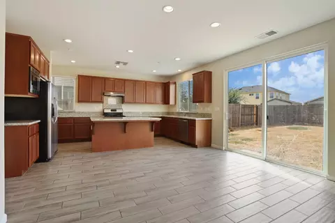 5301 Lavender Ct, Keyes, CA 95328 photo 6
