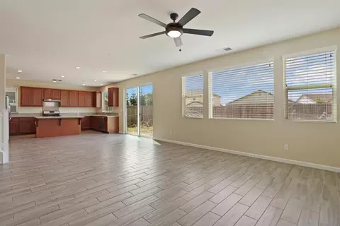 5301 Lavender Ct, Keyes, CA 95328 photo 5