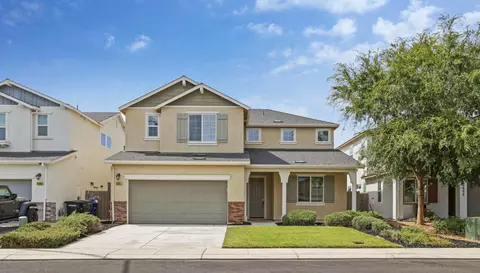 5301 Lavender Ct, Keyes, CA 95328