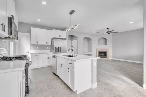 1506 Cavalier Ct, Ceres, CA 95307 photo 12