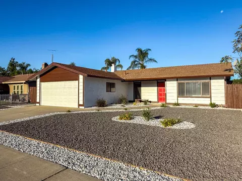 1171 Devonshire Ave, Manteca, CA 95336 photo 2