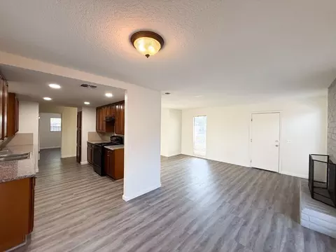 1171 Devonshire Ave, Manteca, CA 95336 photo 9