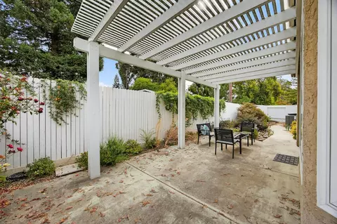 5115 Whisper Oaks Ln, Carmichael, CA 95608 photo 45