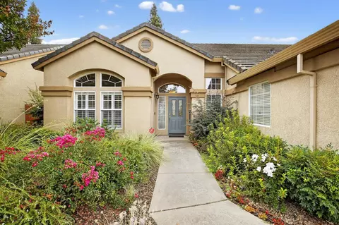 5115 Whisper Oaks Ln, Carmichael, CA 95608 photo 4