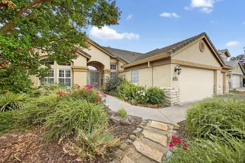 5115 Whisper Oaks Ln, Carmichael, CA 95608 photo 3
