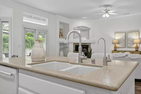 5115 Whisper Oaks Ln, Carmichael, CA 95608 photo 22