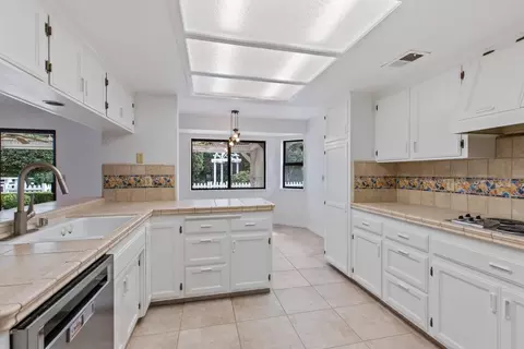 760 Mulholand Dr, Ripon, CA 95366 photo 12