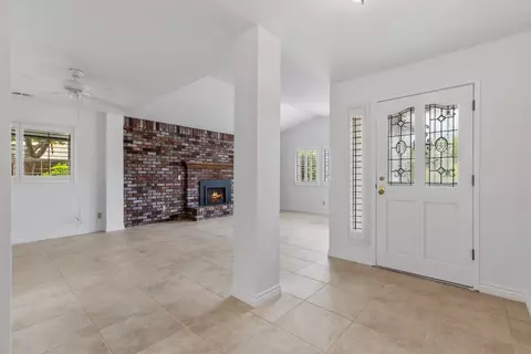 760 Mulholand Dr, Ripon, CA 95366 photo 4
