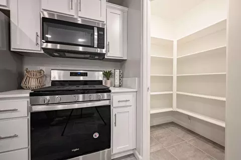 Kitchen - 364 Sable Ct #61 AR, Merced, CA 95341 photo 4 of 4