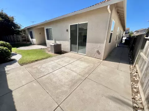 4124 Hidden Meadow Ct, Modesto, CA 95356 photo 6