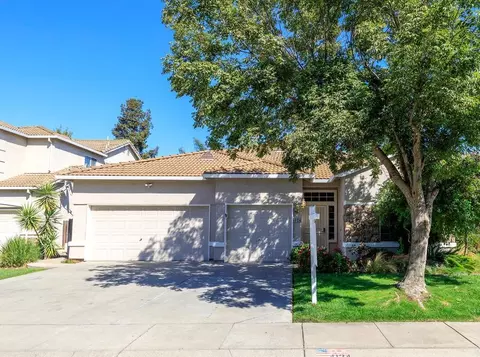 4124 Hidden Meadow Ct, Modesto, CA 95356 photo 2