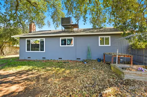 Exterior - 3101 U St, Antelope, CA 95843 photo 6 of 7