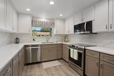 1207 Huntington Pl, Manteca, CA 95336 photo 10