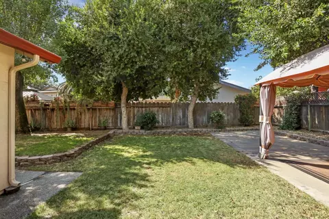1207 Huntington Pl, Manteca, CA 95336 photo 40