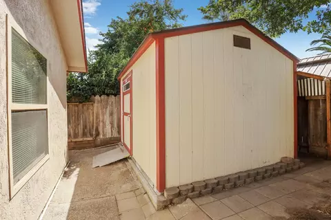 1207 Huntington Pl, Manteca, CA 95336 photo 37