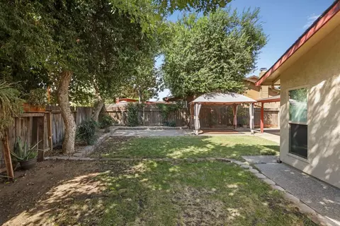 1207 Huntington Pl, Manteca, CA 95336 photo 38