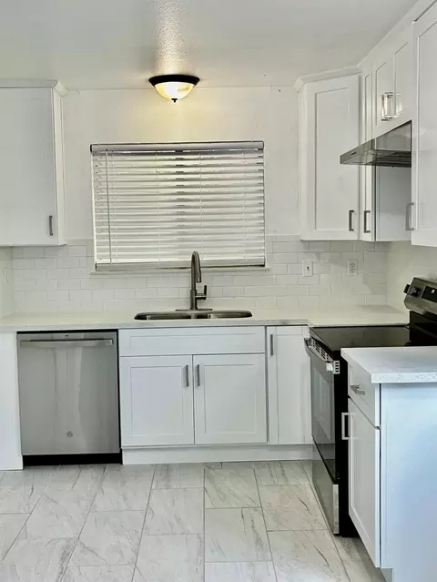 2817 NE Carver Rd, Modesto, CA 95350 photo 8