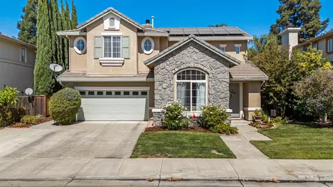 747 Iberis Way, Tracy, CA 95376 photo 3
