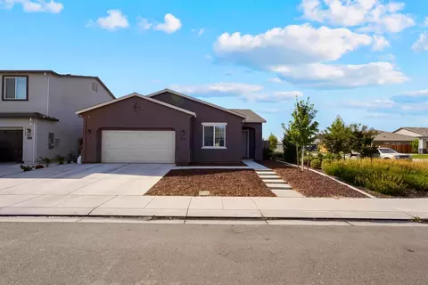 396 Postma St, Manteca, CA 95337 photo 2