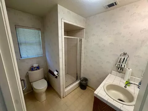 2375 Alborough Ct, Turlock, CA 95382 photo 8