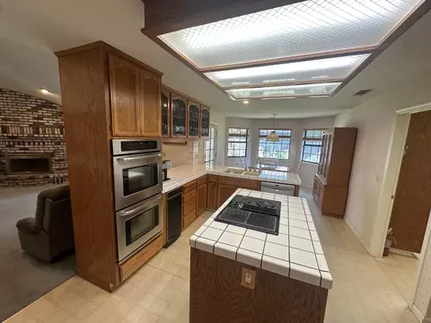 2375 Alborough Ct, Turlock, CA 95382 photo 7