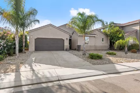Exterior - 2341 Azevedo Ave, Manteca, CA 95337 photo 3 of 5