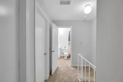 Entry Way - 2911 Austin St #2, Davis, CA 95618 photo 3 of 3