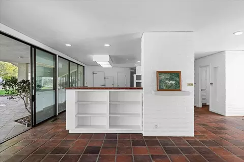 Entry Way - 10497 Crystal Dr, Wallace, CA 95224 photo 5 of 7