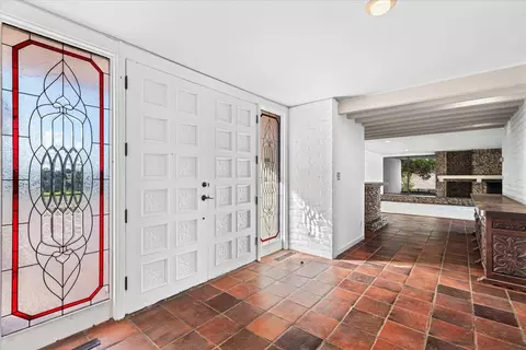 Entry Way - 10497 Crystal Dr, Wallace, CA 95224 photo 2 of 7