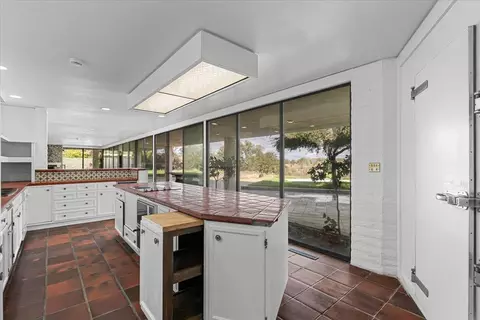Kitchen - 10497 Crystal Dr, Wallace, CA 95224 photo 6 of 7