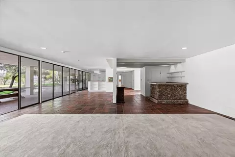Living - 10497 Crystal Dr, Wallace, CA 95224 photo 6 of 12
