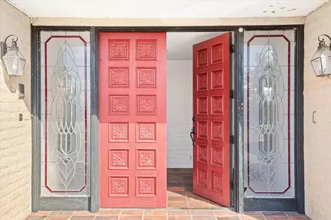 Entry Way - 10497 Crystal Dr, Wallace, CA 95224 photo 1 of 7