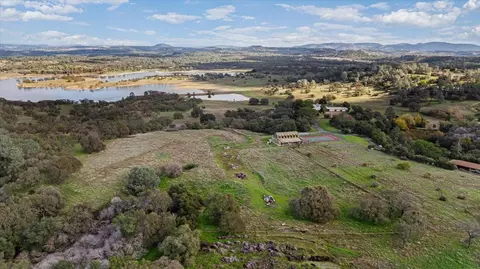 View/Area - 10497 Crystal Dr, Wallace, CA 95224 photo 11 of 12