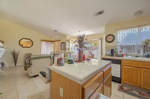 1423 Hunters Dr, Merced, CA 95340 photo 11