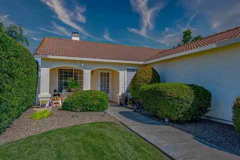 1423 Hunters Dr, Merced, CA 95340 photo 6