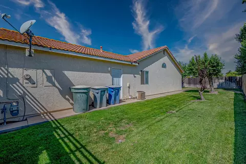 1423 Hunters Dr, Merced, CA 95340 photo 33