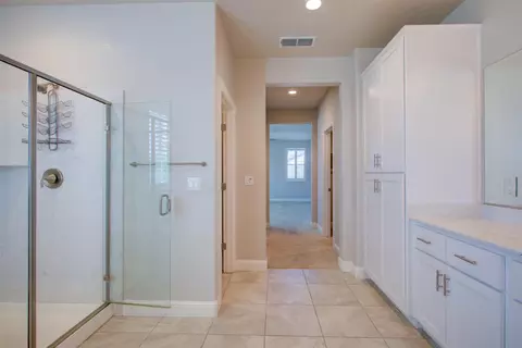 Entry Way - 313 Michael Cox Ln, Tracy, CA 95377 photo 10 of 10