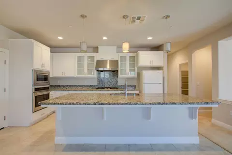 Kitchen - 313 Michael Cox Ln, Tracy, CA 95377 photo 3 of 7