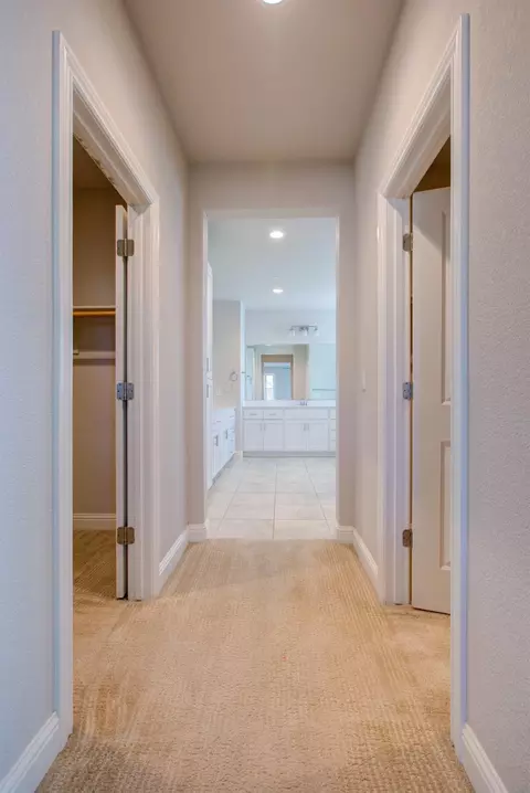 Entry Way - 313 Michael Cox Ln, Tracy, CA 95377 photo 9 of 10