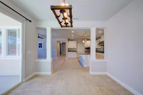 Entry Way - 313 Michael Cox Ln, Tracy, CA 95377 photo 5 of 10