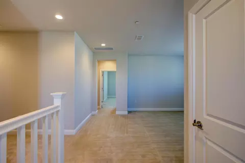 Entry Way - 313 Michael Cox Ln, Tracy, CA 95377 photo 8 of 10