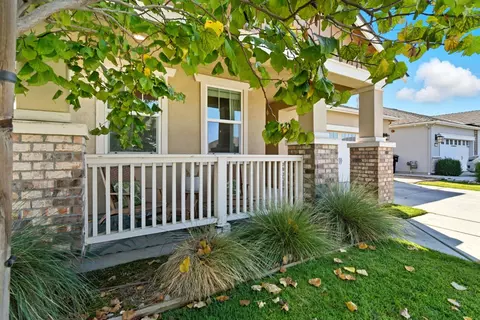 1660 Audrey Ln, Ripon, CA 95366 photo 4