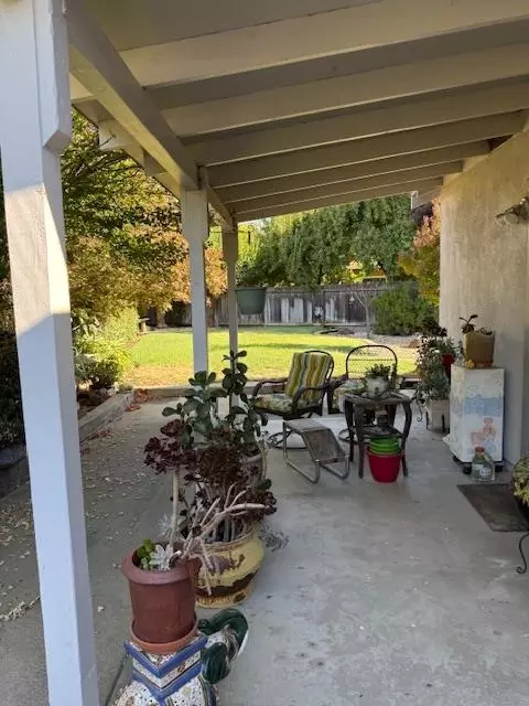 1409 Solano Cir, Modesto, CA 95355 photo 3