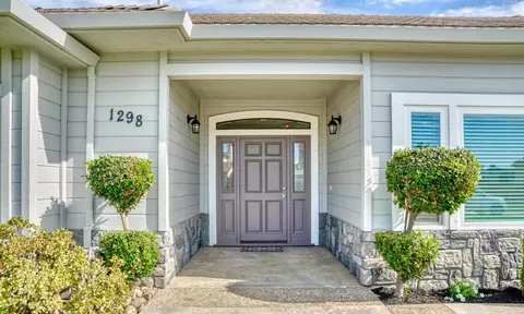 1298 Hunt Rd, Manteca, CA 95337 photo 4