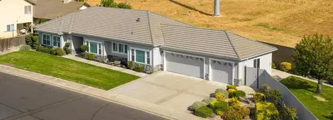 1298 Hunt Rd, Manteca, CA 95337 photo 2