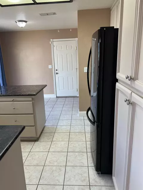 8253 Northam Dr, Antelope, CA 95843 photo 10