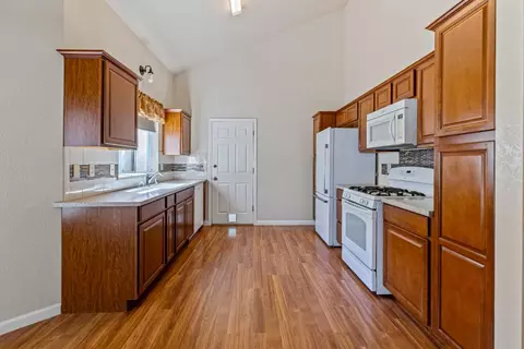 2824 Belharbour Dr, Modesto, CA 95355 photo 6