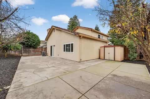 8304 Oakenshield Cir, Antelope, CA 95843 photo 2